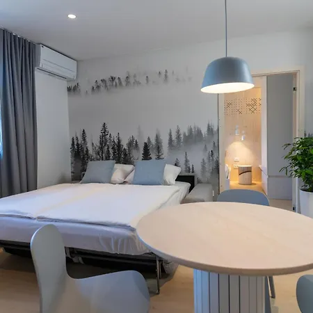 Td Apartment *